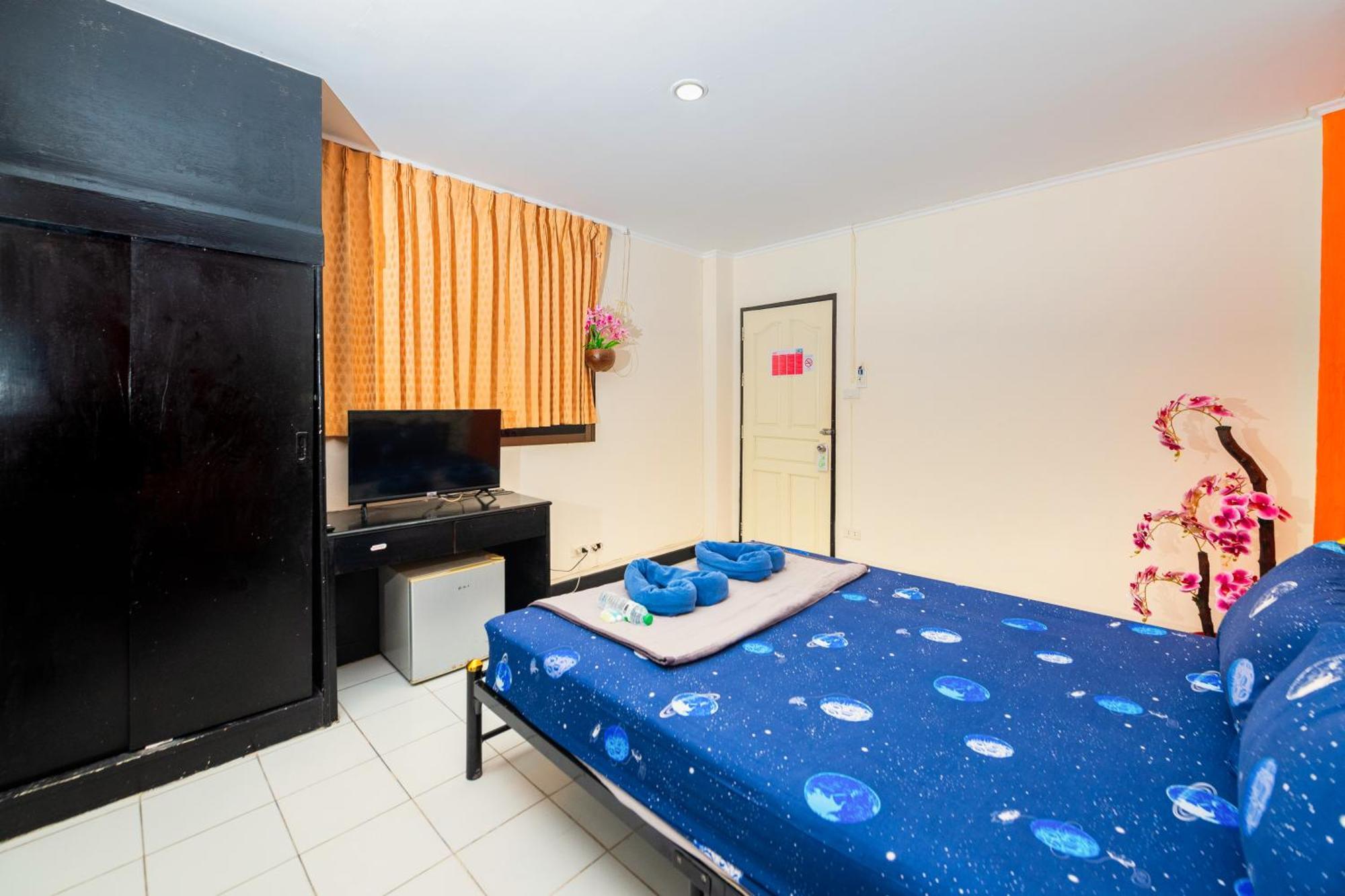 Happy Jomtien - Beachfront Phòng bức ảnh