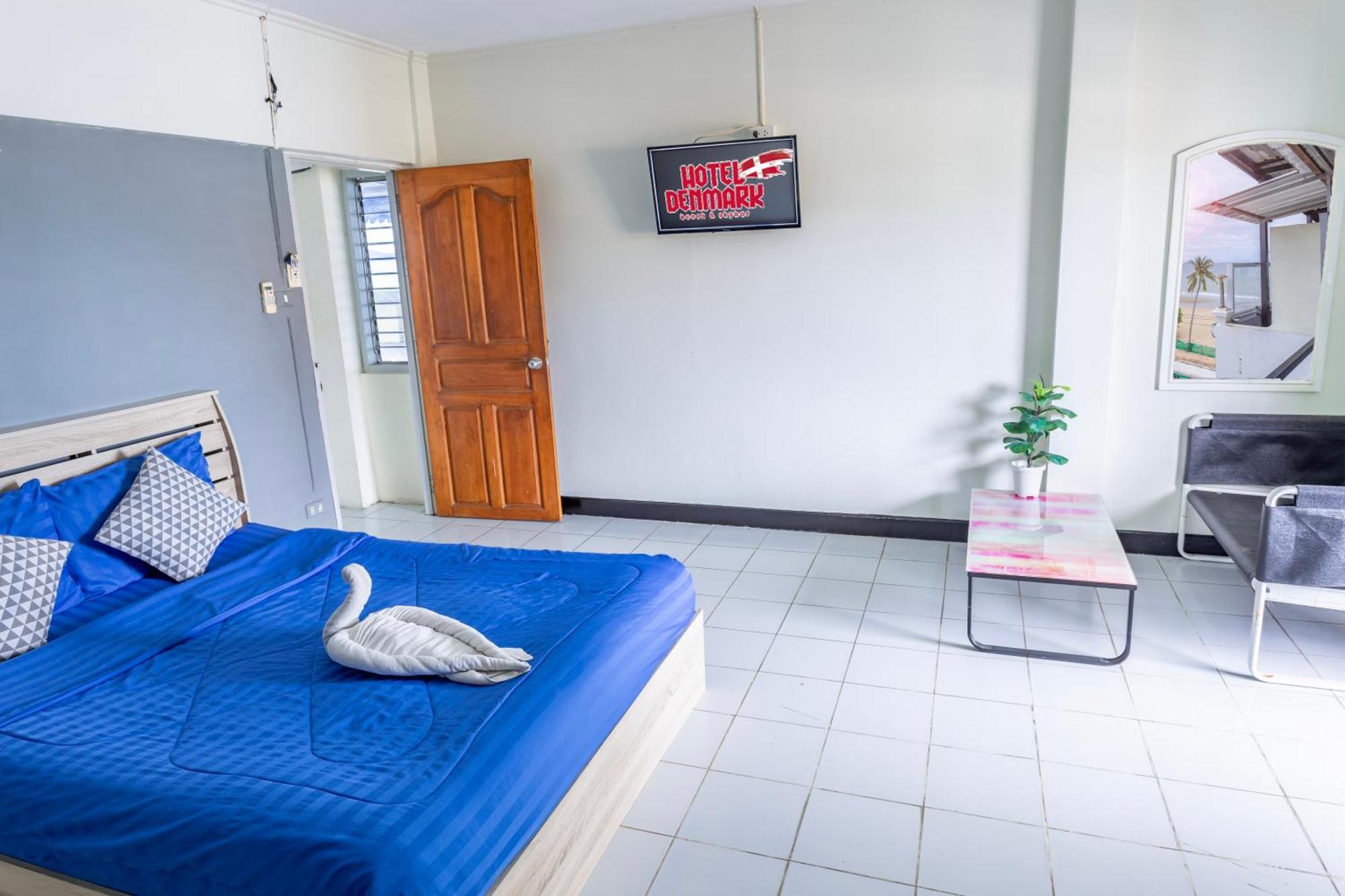 Happy Jomtien - Beachfront Ngoại thất bức ảnh