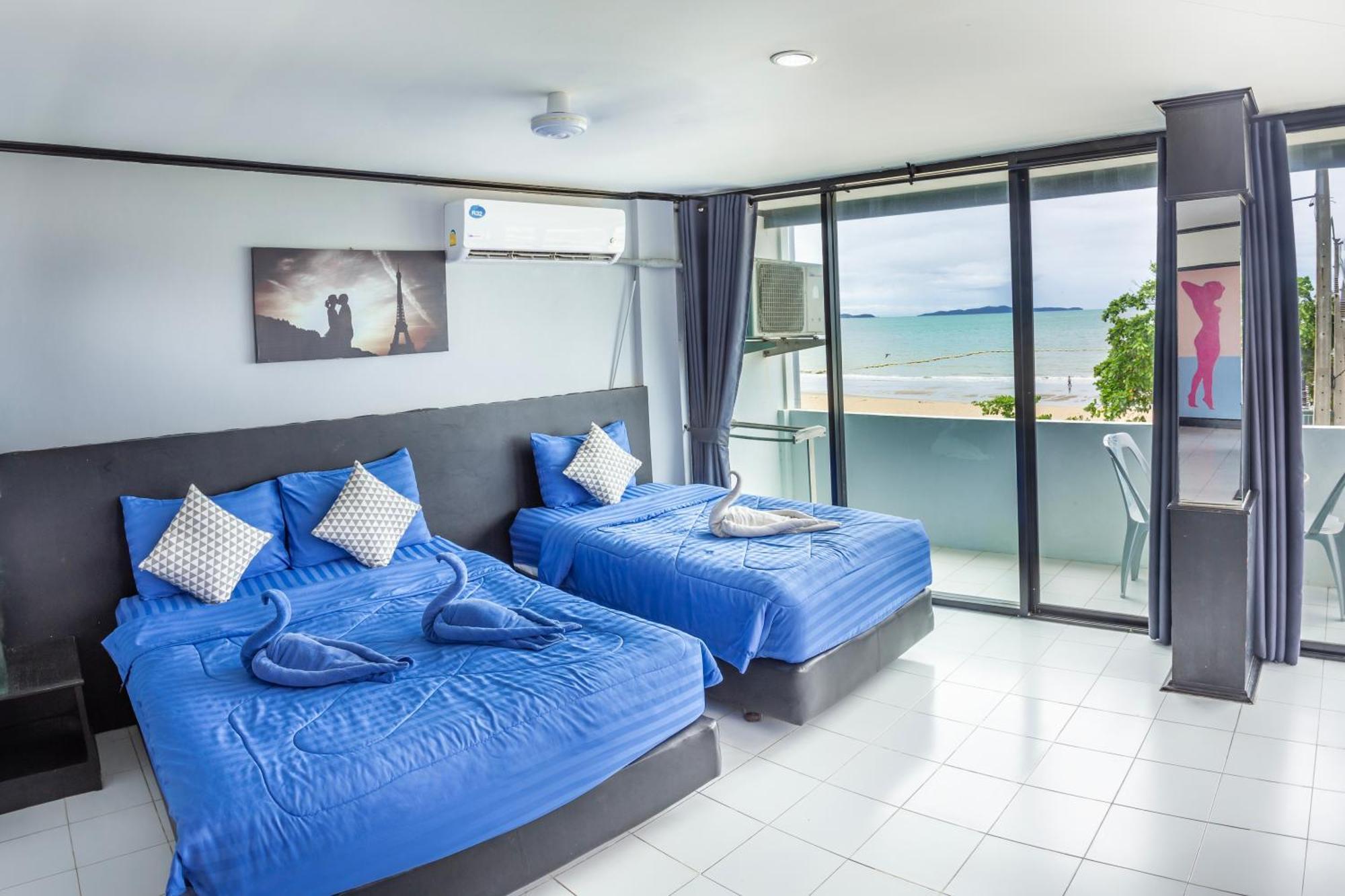 Happy Jomtien - Beachfront Ngoại thất bức ảnh