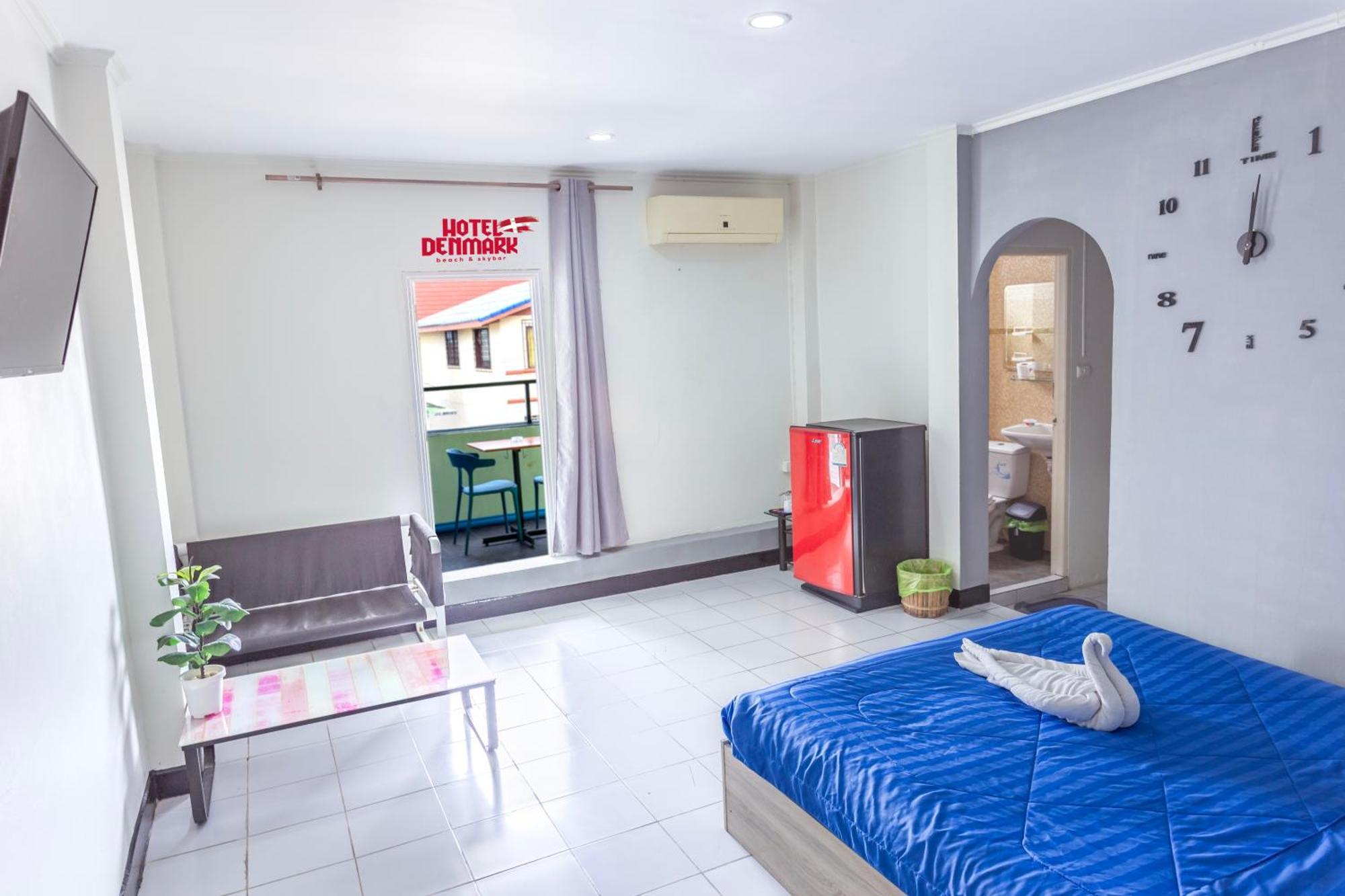 Happy Jomtien - Beachfront Ngoại thất bức ảnh