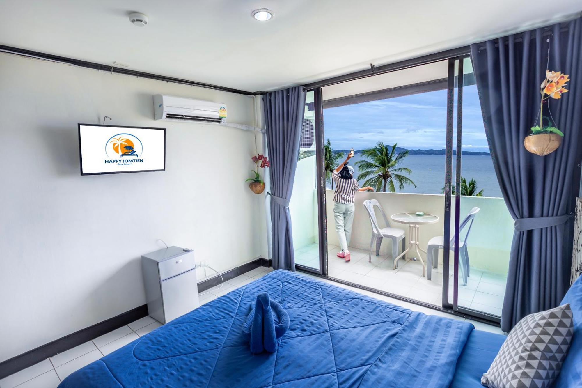 Happy Jomtien - Beachfront Ngoại thất bức ảnh
