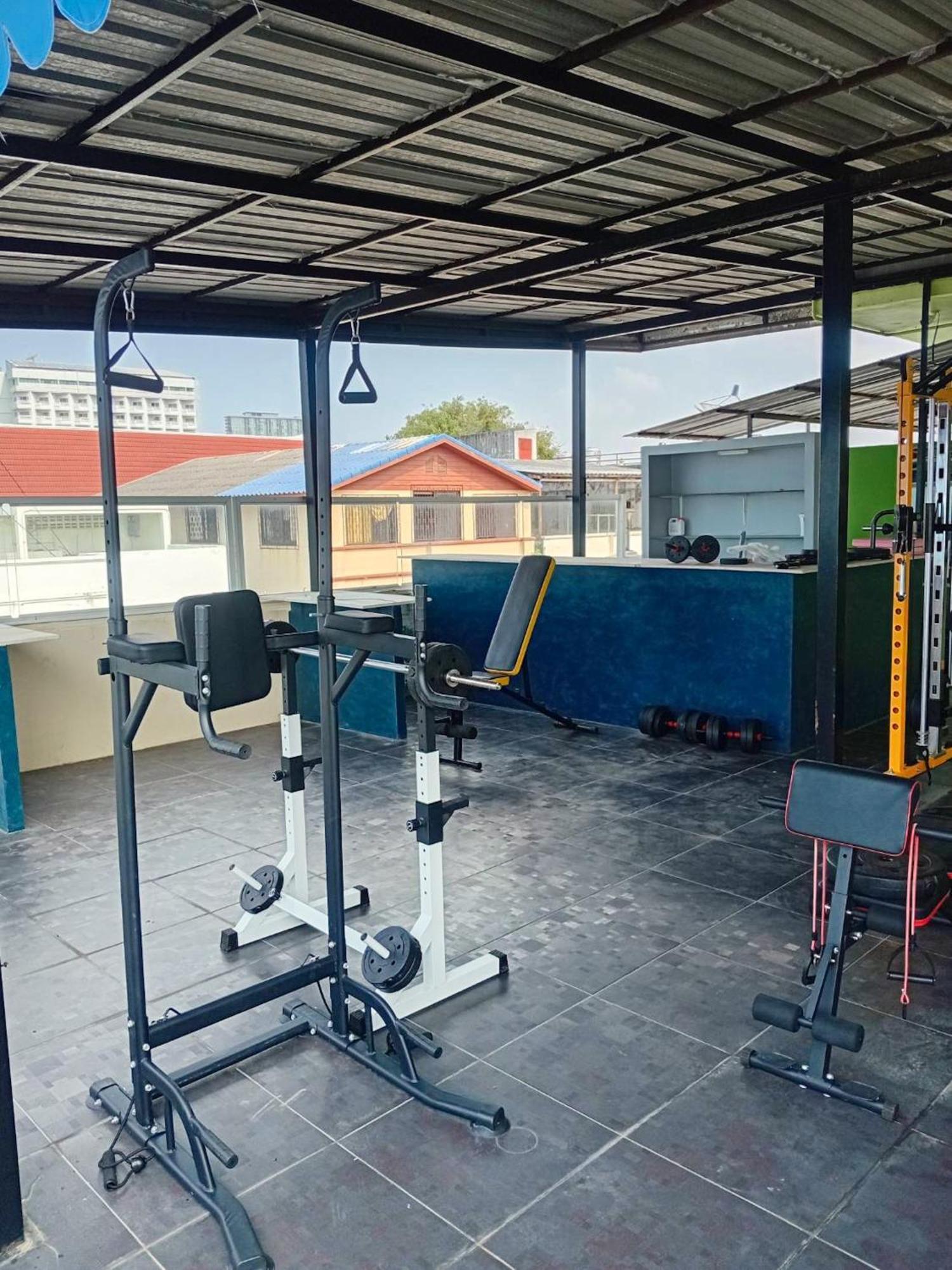 Happy Jomtien - Beachfront Ngoại thất bức ảnh